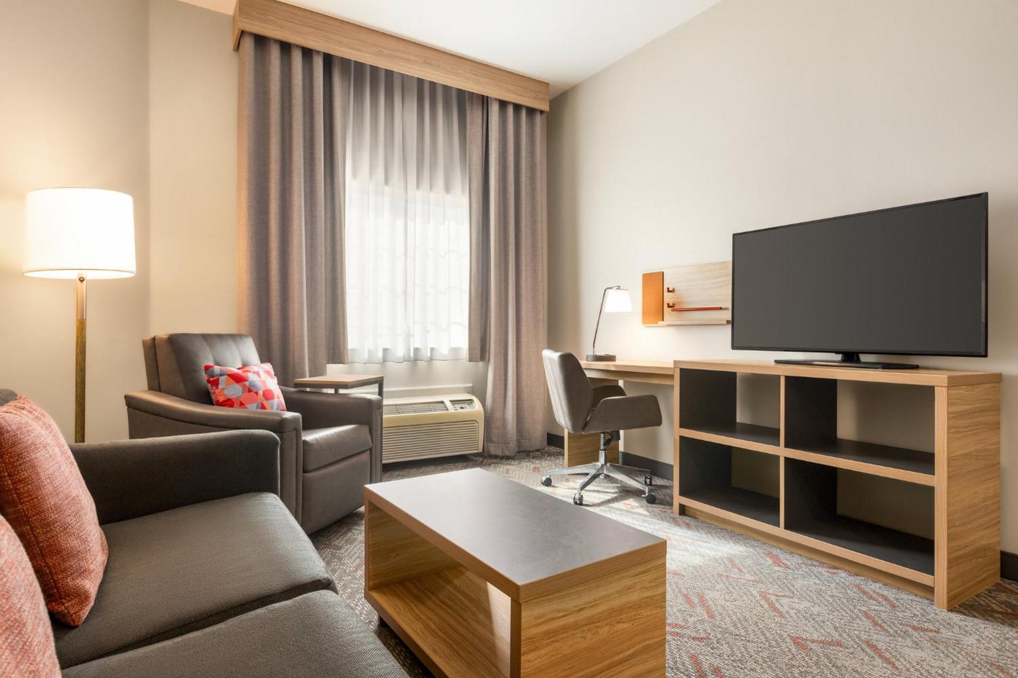Candlewood Suites Mount Pleasant By Ihg Exterior photo