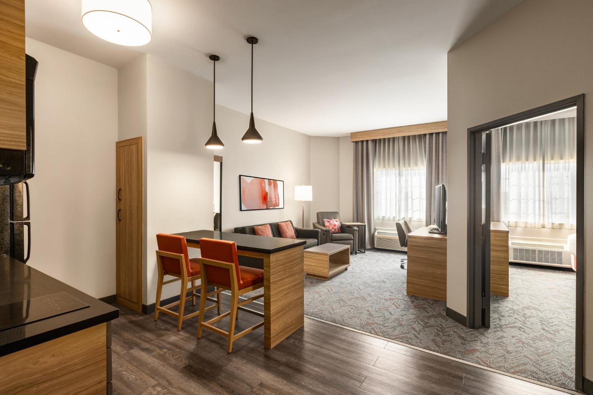 Candlewood Suites Mount Pleasant By Ihg Exterior photo